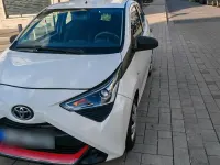 Gebraucht Toyota Yaris 72 PS (52 kW) 2019 Weiß Limousine
