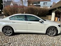 Gebraucht VW Passat 200 PS (147 kW) 2020 Weiß Limousine