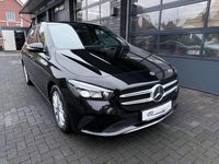 Używany Mercedes B200 150 KM (110 kW) 2019 Czarny Minivan