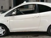 Gebraucht Ford Ka Titanium 69 PS (50 kW) 2010 Weiss Kleinwagen
