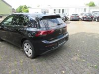 Gebraucht VW Golf VIII Active 150 PS (110 kW) 2021 Uranograu Limousine