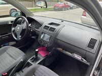 Gebraucht VW Polo 60 PS (44 kW) 2007 Silber Limousine