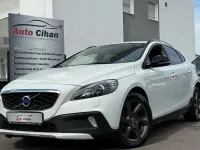 Gebraucht Volvo V40 CC Momentum 150 PS (110 kW) 2014 Weiß Kombi