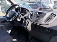 Gebraucht Ford Transit 105 PS (77 kW) 2019 Weiß Van / Kleinbus