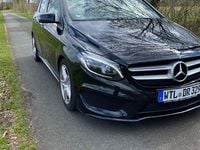 Gebraucht Mercedes B200 156 PS (114 kW) 2018 Schwarz Van / Kleinbus