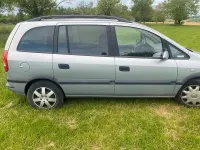 Gebraucht Opel Zafira Selection 101 PS (74 kW) 2002 Silber Van / Kleinbus