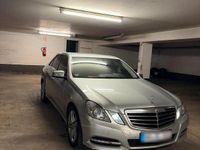 Gebraucht Mercedes E250 Avantgarde 204 PS (150 kW) 2010 Silber Limousine
