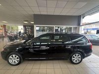 Gebraucht Volvo V70 Kinetic 179 PS (131 kW) 2012 Schwarz Kombi
