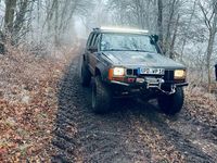 Gebraucht Jeep Cherokee 174 PS (127 kW) 1990 Silber SUV