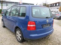 Gebraucht VW Touran 140 PS (102 kW) 2006 Blau Van / Kleinbus