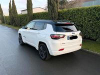 Second-hand Jeep Compass 241 CP (177 kW) 2022 Alb SUV