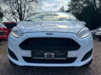 Używany Ford Fiesta Trend 75 KM (55 kW) 2017 Biały Hatchback