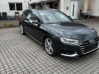 Gebraucht Audi A4 Advanced Plus 190 PS (139 kW) 2020 Grau Kombi