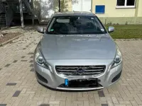 Gebraucht Volvo S60 163 PS (119 kW) 2010 Silber Limousine