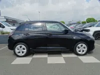 Gebraucht Suzuki Swift Club 83 PS (61 kW) 2025 Schwarz Kleinwagen