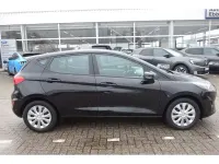Gebraucht Ford Fiesta Cool & Connect 101 PS (74 kW) 2022 Schwarz Kleinwagen