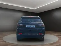 Gebraucht Jeep Compass 241 PS (177 kW) 2022 Schwarz SUV