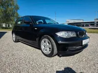 Gebraucht BMW 116 Advantage 122 PS (89 kW) 2011 Schwarz Kleinwagen