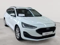 Gebraucht Ford Focus Cool & Connect 120 PS (88 kW) 2022 Frozen white Kombi