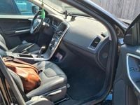 Gebraucht Volvo XC60 156 PS (114 kW) 2017 Schwarz SUV