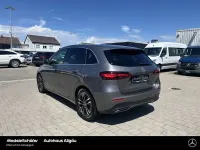 Gebraucht Mercedes B220 Progressive 190 PS (139 kW) 2025 lack mountaingrau Kleinwagen