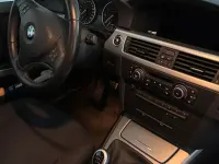 Gebraucht BMW 318 143 PS (105 kW) 2010 Schwarz Kombi