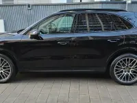 Gebraucht Porsche Cayenne 441 PS (324 kW) 2022 Schwarz SUV