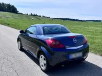 Gebraucht Opel Tigra 90 PS (66 kW) 2007 Blau Cabrio