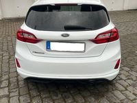 Gebraucht Ford Fiesta ST-Line 101 PS (74 kW) 2018 Weiß Kleinwagen