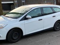 Gebraucht Ford Focus 95 PS (69 kW) 2013 Weiß Kombi