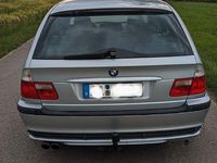Gebraucht BMW 330 231 PS (169 kW) 2001 Silber Kombi