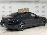Gebraucht BMW 740 M Sport 286 PS (210 kW) 2024 Schwarz Limousine