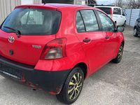 Gebraucht Toyota Yaris 69 PS (50 kW) 2007 Rot Kleinwagen
