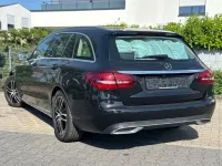 Gebraucht Mercedes C180 156 PS (114 kW) 2018 Schwarz Kombi
