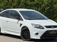 Używany Ford Focus RS 305 KM (224 kW) 2010 Biały Sedan/Limuzyna