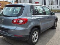 Gebraucht VW Tiguan 170 PS (125 kW) 2009 Grau SUV