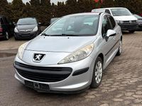 Gebraucht Peugeot 207 95 PS (69 kW) 2008 Silber Limousine