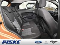 Gebraucht Ford Ka 86 PS (63 kW) 2017 Sparkling gold Limousine