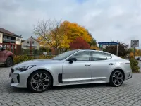 Gebraucht Kia Stinger GT-Line 200 PS (147 kW) 2019 Silber Kleinwagen