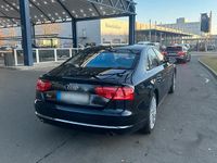 Occasion Audi A8 351 ch (258 kW) 2011 Bleue Berline