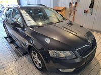 Gebraucht Skoda Octavia Ambition 150 PS (110 kW) 2014 Schwarzmagic perleffekt Kombi