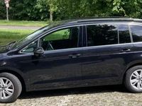gebraucht VW Touran Touran1.5 TSI 7 Sitze AHK Pano Standheizung uvm