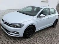 Gebraucht VW Polo Highline 95 PS (69 kW) 2018 White silver Kleinwagen