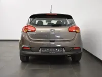 Gebraucht Kia Ceed Edition 7 135 PS (99 kW) 2013 Beige Kleinwagen