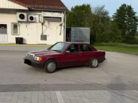 Gebraucht Mercedes 190 122 PS (89 kW) 1992 Rot Limousine