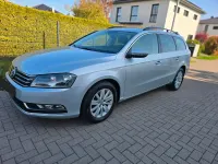 Gebraucht VW Passat 140 PS (102 kW) 2013 Silber Kombi