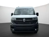 Gebraucht Renault Master 105 kW (143 PS) 2025 Mineralweiß Van / Kleinbus
