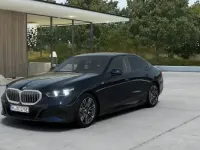 Gebraucht BMW 530e M Sport 299 PS (219 kW) 2025 Schwarz Limousine