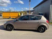 Gebraucht Kia Ceed 2009 Gelb Kleinwagen