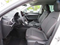 Neu Seat Leon FR 150 PS (110 kW) 2026 Glacial weiß metallic Kombi